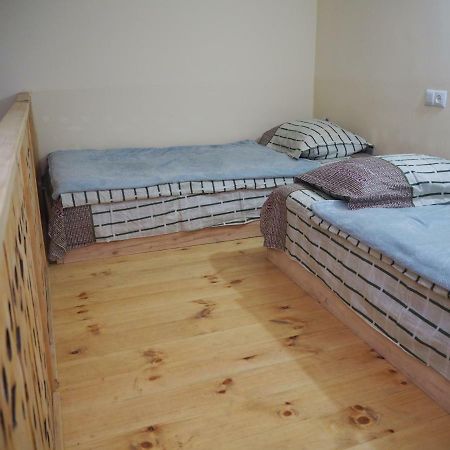 Jeki'S Apartment In Old Tbilisi ภายนอก รูปภาพ