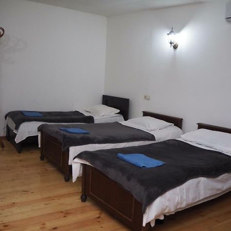 Jeki'S Apartment In Old Tbilisi ภายนอก รูปภาพ