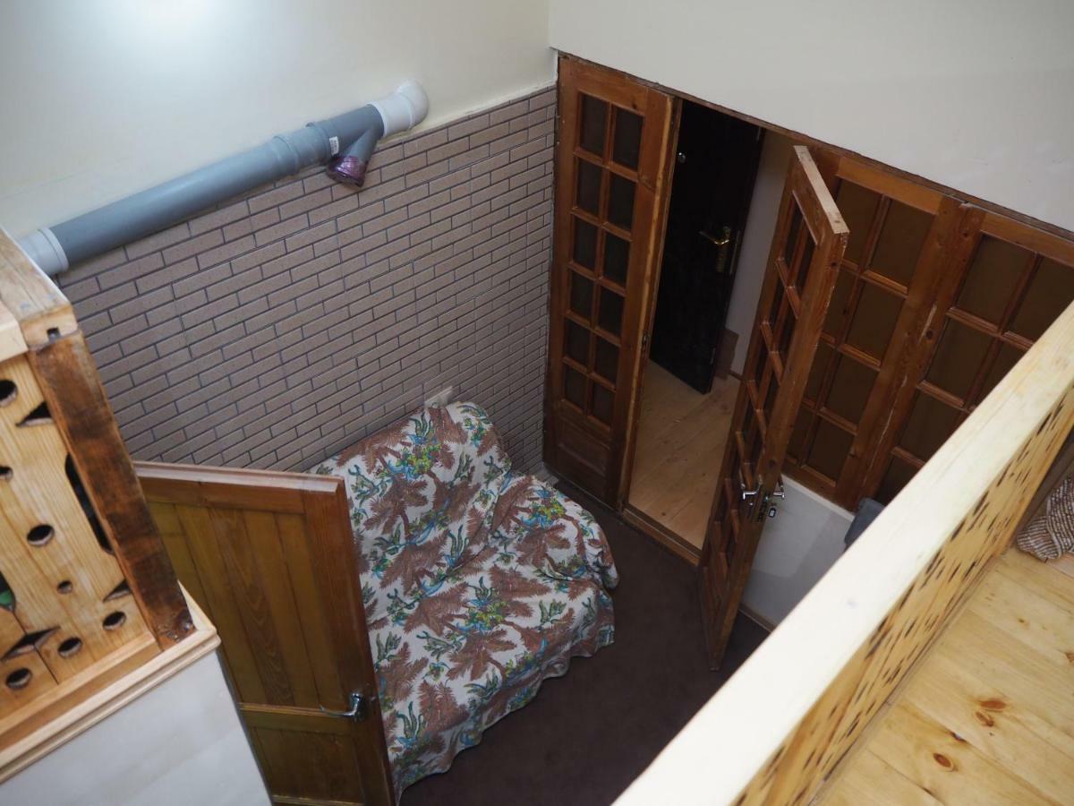 Jeki'S Apartment In Old Tbilisi ภายนอก รูปภาพ