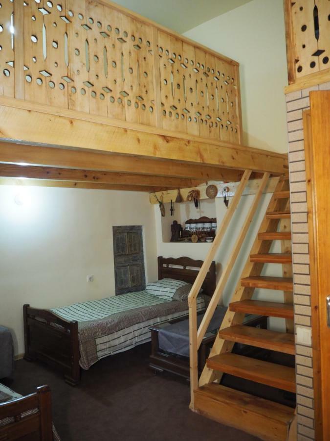Jeki'S Apartment In Old Tbilisi ภายนอก รูปภาพ