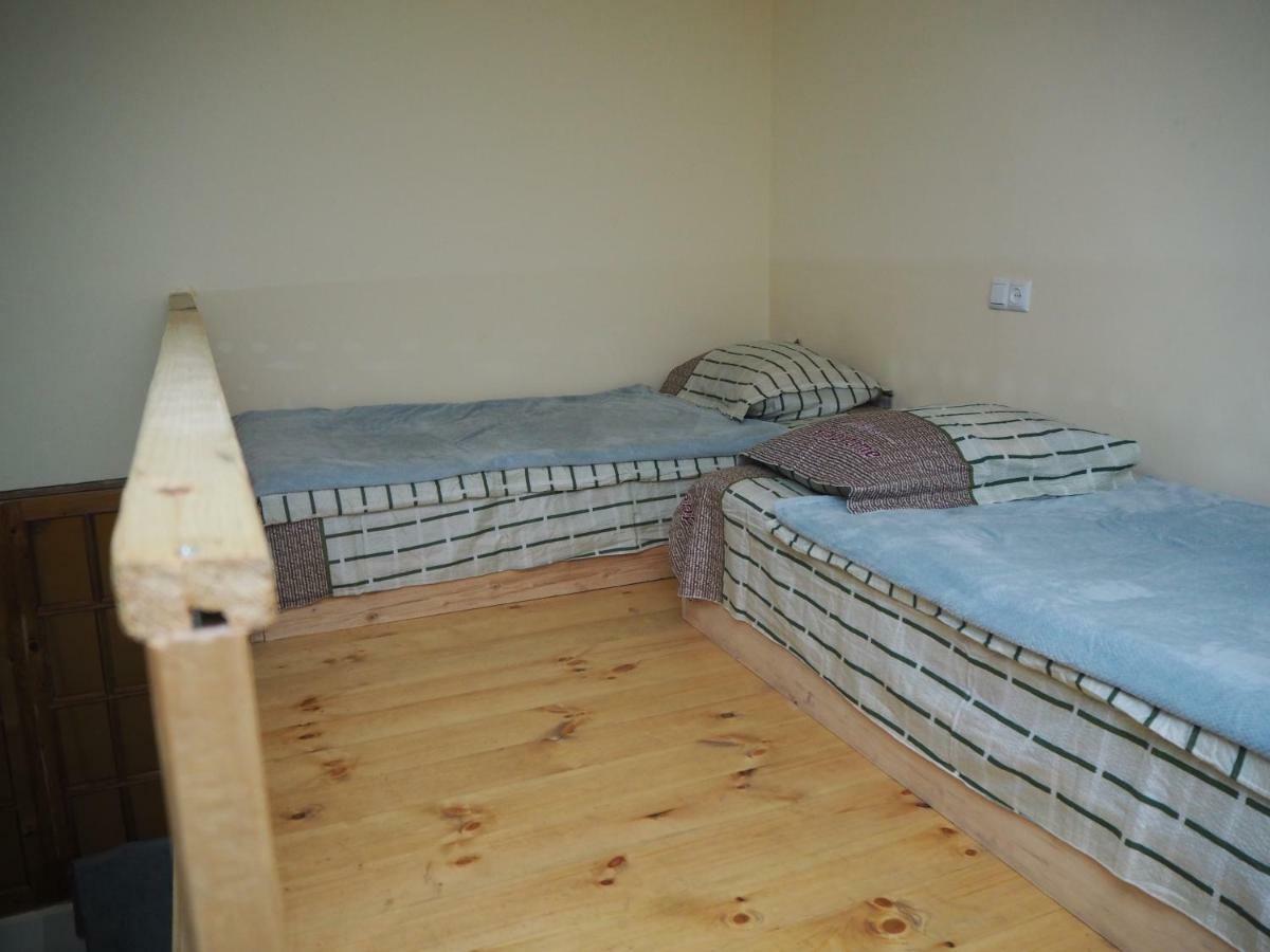 Jeki'S Apartment In Old Tbilisi ภายนอก รูปภาพ